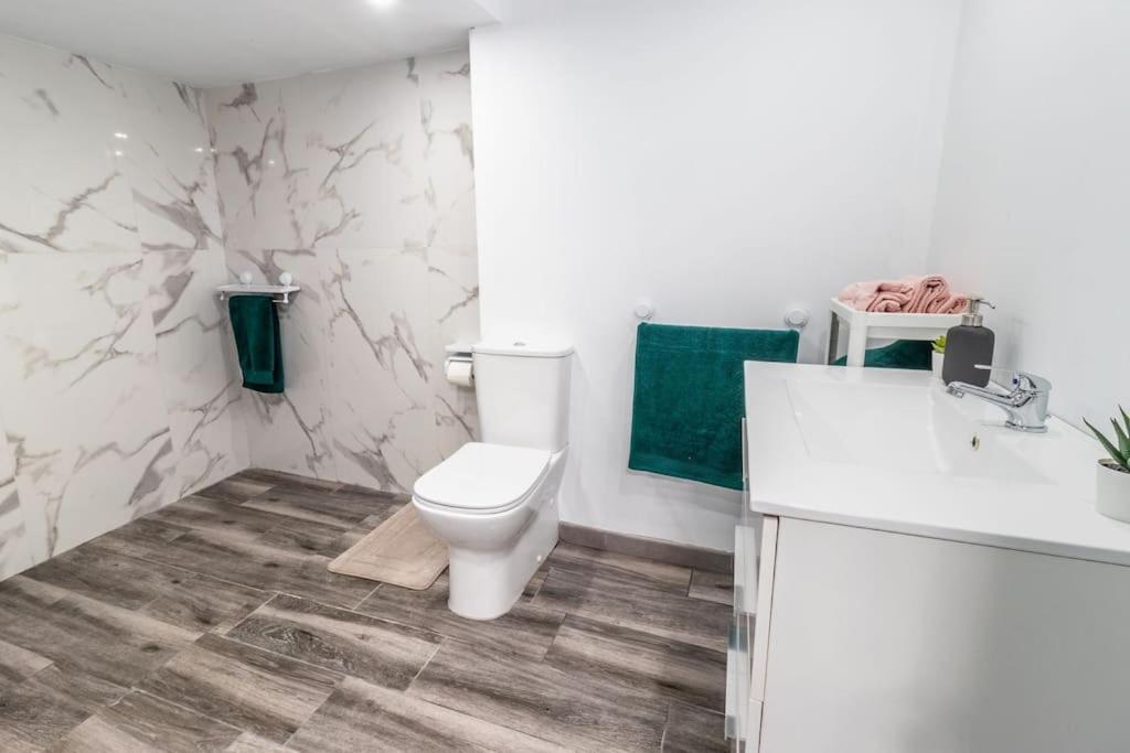 Casa Rural Con Piscina Privada, Barbacoa, Wifi Y Parking Incluido Viloví de Oñar Exteriör bild