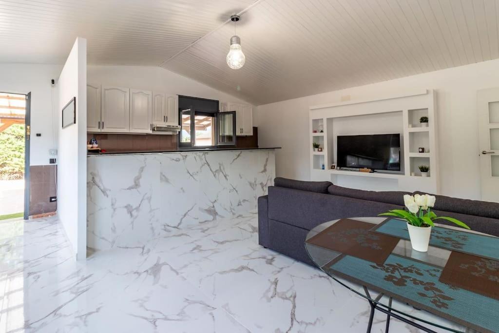 Casa Rural Con Piscina Privada, Barbacoa, Wifi Y Parking Incluido Viloví de Oñar Exteriör bild